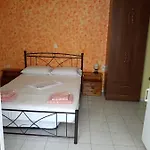Guest house Chryspy Toulatos Poulata